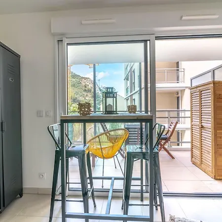 Superbe Studio Moderne Et Lumineux Au Coeur De Beausoleil, Vue Mer *